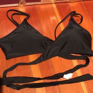 Black bikini top
